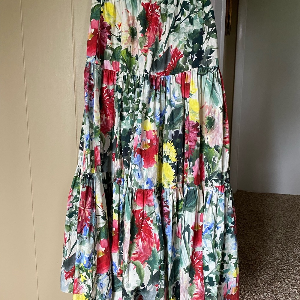 Zara floral maxi skirt 🌸